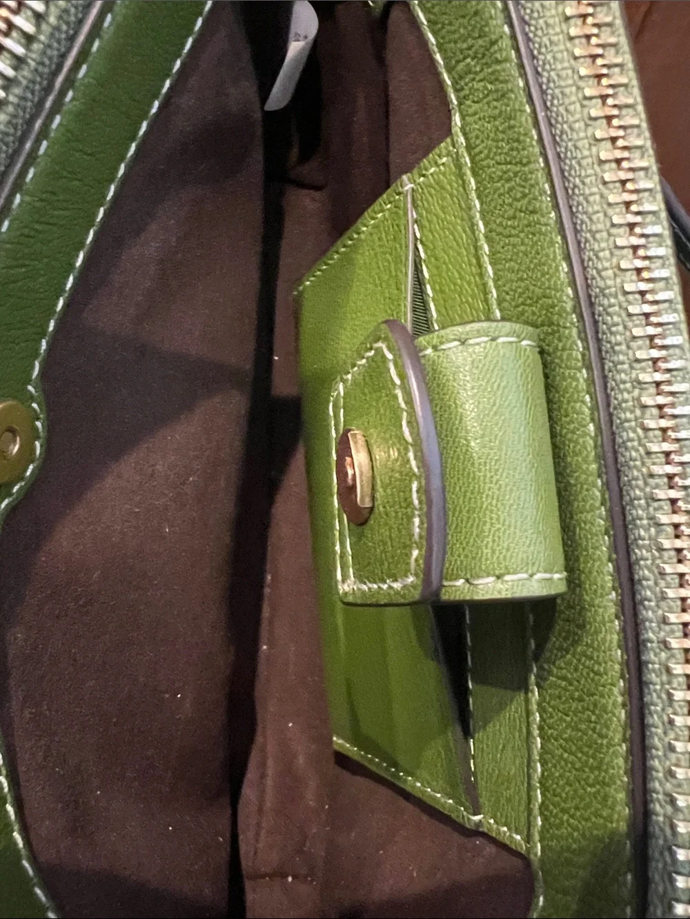 Tory Burch compact tory
